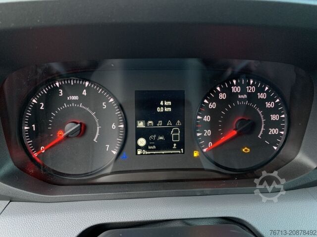 Dobozos furgon Renault Master advance L3H2 3,5t Blue dCi 170 KAMERA+LED