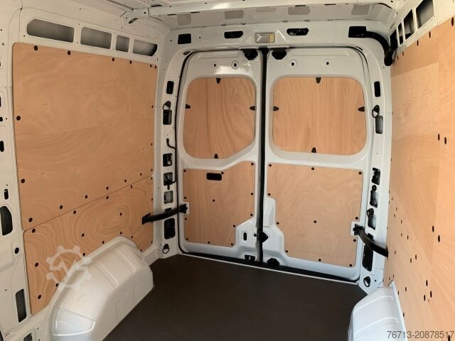 Κλειστό βαν Renault Master L2H2 3,5t dCi 130 EXTRA NAVI+KAMERA+KLIMA