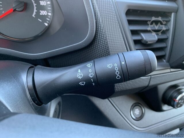 Κλειστό βαν Renault Trafic L1H1 3.0t Blue dCi Komfort NAVI+KAMERA