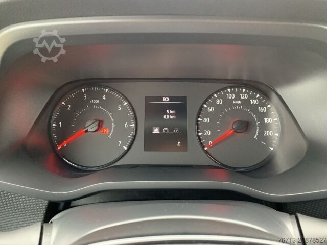 Κλειστό βαν Renault Trafic Komfort L1H1 3,0t Blue dCi 130 AHK+KAMERA