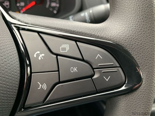 Κλειστό βαν Renault Trafic Komfort L1H1 3,0t Blue dCi 130 AHK+KAMERA