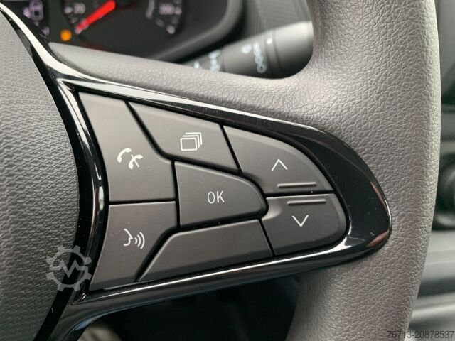 Furgoneta Renault Trafic L1H1 Komfort 3,0t Blue dCi 130 AHK+KAMERA