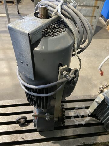 Prevodovka SEW-EURODRIVE S60DT 100 LS-4 B/ HR/ TH/2