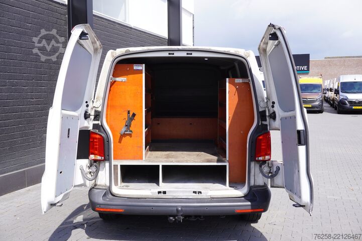 Furgoneta Volkswagen Transporter 2.0 TDI 150PK EURO 6 - Airco - Crui...