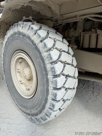 самосвал Caterpillar 775G