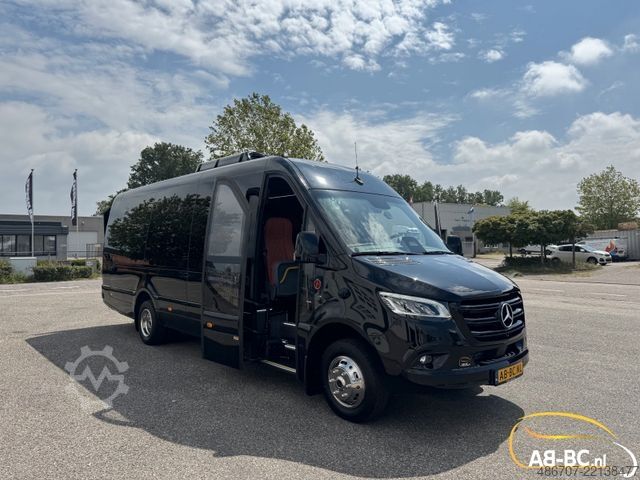 Autocar MERCEDES-BENZ 519 STORM 21 SITZE GROSSEN KOFFER