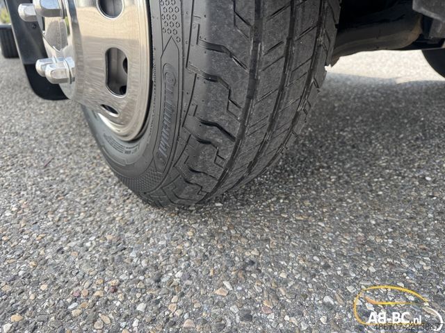 Autocar MERCEDES-BENZ 519 STORM 21 SITZE GROSSEN KOFFER