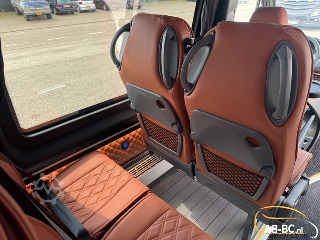Autocar MERCEDES-BENZ 519 STORM 21 SITZE GROSSEN KOFFER