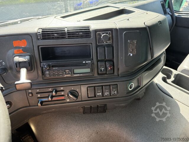 Камион с платформа Volvo FM12 420 4X4 Kran MKG 300 bis 24 Meter