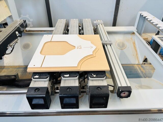 マシニングセンター HOMAG BMG 111