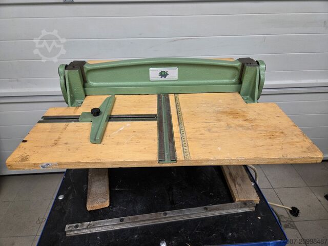 Máy gấp và đục lỗ Costruzione Macchine Cartotecniche 