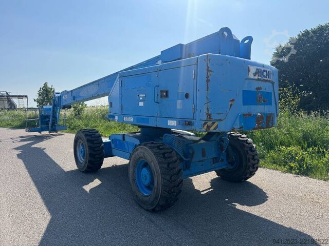 Teleszkópos platform Aichi SP 21 AJ