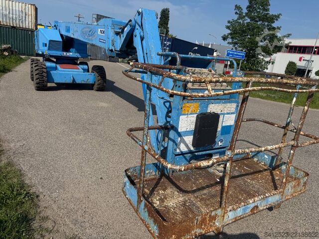 Teleszkópos platform Aichi SP 21 AJ