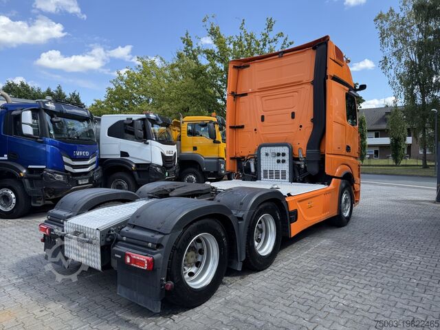 Camión de carga pesada Mercedes-Benz Actros 2663 LS 6X4 Vollausstattung