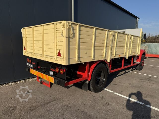 Loading platform Scania 50 L5046 – 4x2 classic oldtimer open box truck
