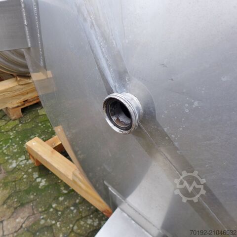 Tangki 6000 liter yang terbuat dari V2A  9046