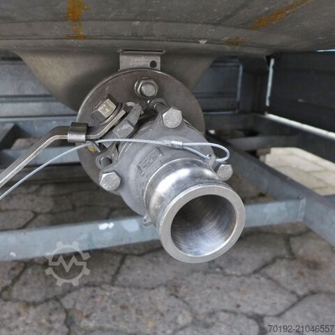 V2A製1000リットルIBC容器 Blefa 9038