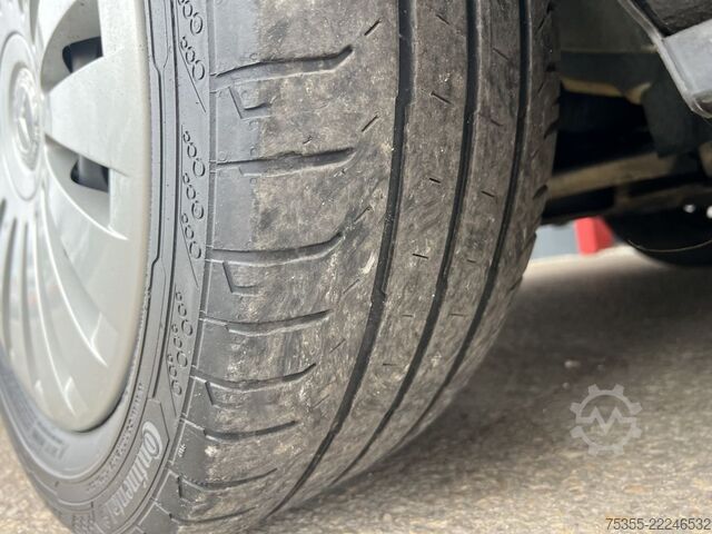 Panelinis furgonas MERCEDES-BENZ eVito Lang Klima Kamer Navi Sitzheiz Vito 3-Sitz