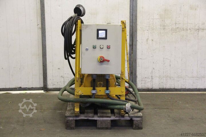 Máy bơm ly tâm Siemen & Hinsch CEHF 3104