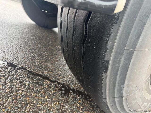 Box body DRACO MZS218 Isolated Box / SAF Disc Brakes / NL Trailer