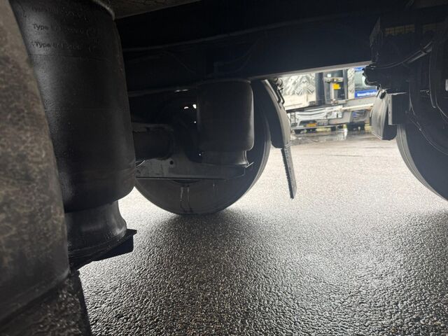 Box body DRACO MZS218 Isolated Box / SAF Disc Brakes / NL Trailer