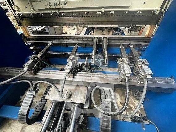 Paspauskite stabdį - hidraulinis HÄMMERLE AP 200 - 3100