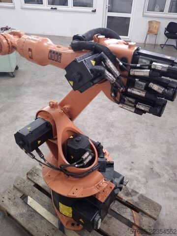 Ipari robot KUKA KR16-2 KRC2 ED05