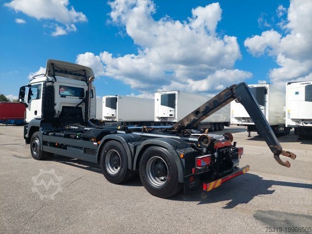 Камион с кука за контейнери MAN TGS 26.440 BL Meiller RK 20.65 6x4
