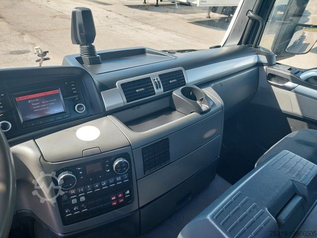Камион с кука за контейнери MAN TGS 26.440 BL Meiller RK 20.65 6x4