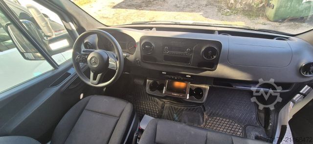 Transporter mit Koffer MERCEDES-BENZ Sprinter 517/43 3,5t KOFFER LBW AUT TEM BPM VRIJ