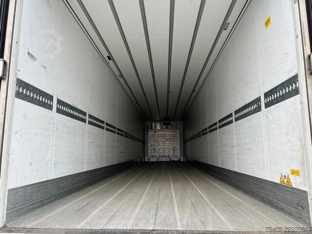  Schmitz Cargobull SCB*S3B Frigo / Thermo King SLXe 400 / Disc / D...