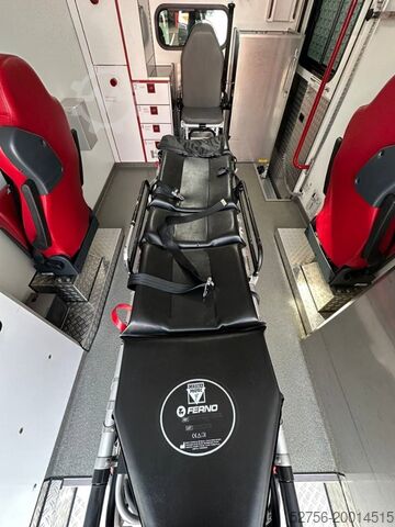 Ambulanza Mercedes-Benz 1000