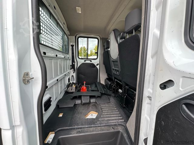 Pick-up varevogn RENAULT Master L3 DoKa Pritsche/ 100kw/ AC/ AHK/ 3 Sitze