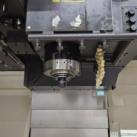 Centro de mecanizado vertical Okuma MILLAC 852VII