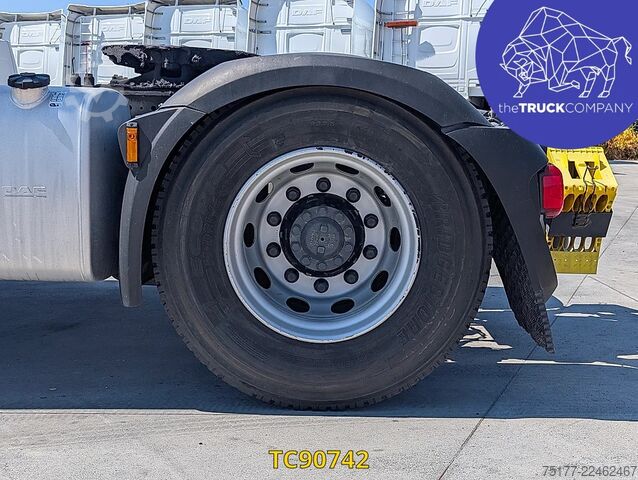 Venjulegur SZM DAF XF 480