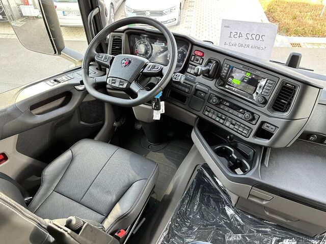 Loading platform Scania R560 6x2-4 BL Baustoff-Pritsche FASSI 2.24