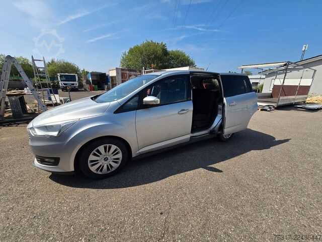 Minibús FORD Grand C-Max 1,5TDCi 88kW Trend