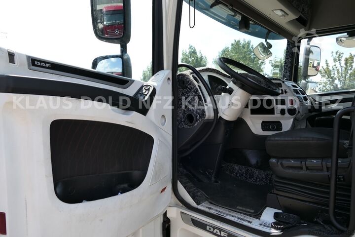 Τυπική μονάδα τράκτορα DAF XF 530 Space Cab XL-Tank Euro 6
