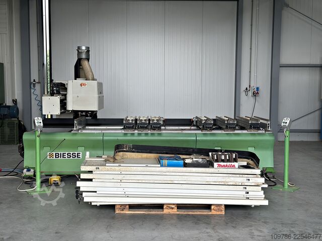 CNC-Bearbeitungszentrum BIESSE ROVER 20 CNC BIESSE ROVER 20