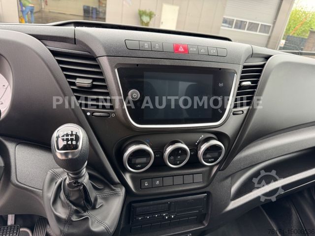 Koelwagen met geïsoleerde laadbak IVECO Daily 70C18HP TK LUFTFED THERMOKIN LED RFK KLIMA