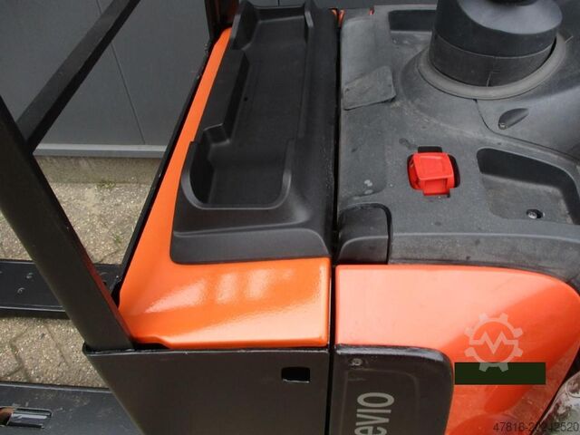Pallevogn TOYOTA LPE 200