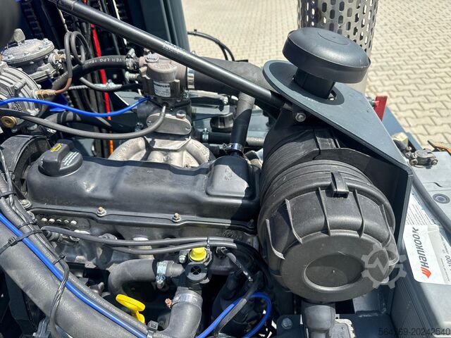 Stivuitor cu patru direcții Combilift C3000/ Mast 7500 mm /Teleskopic forks