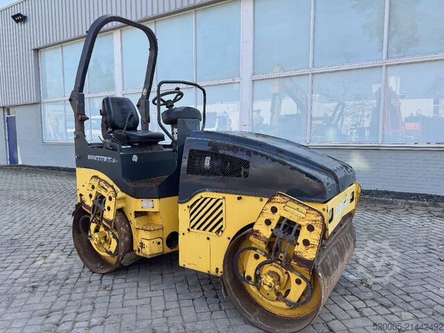 Walze Bomag BW 120 AD-4