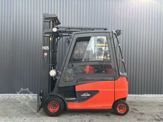 Chariot élévateur électrique à 4 roues Linde E30HL-01/600