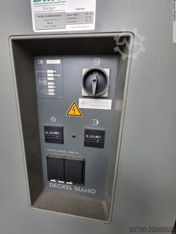 Mașină de frezat - universală DECKEL-MAHO DMU 80 P