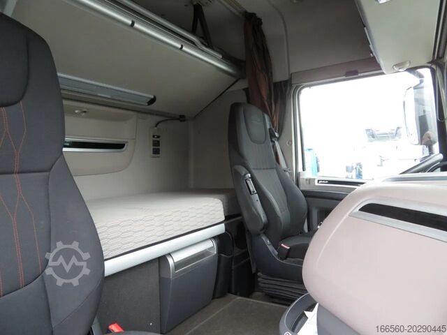 Standard traktor DAF XF 480 FT SPACE CAB