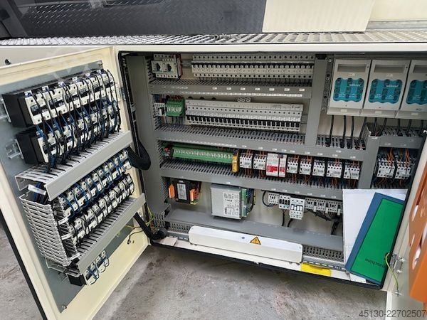 射出成形機 Engel Victory30H/80V/160 combi Ecodrive