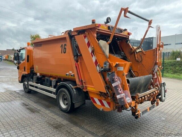 Autospecială de gunoi Isuzu N2R 75D 4x2 Semat/Zöller