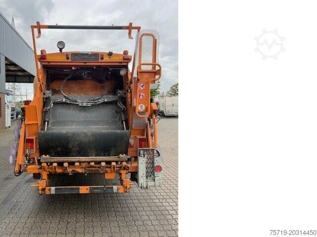 Autospecială de gunoi Isuzu N2R 75D 4x2 Semat/Zöller