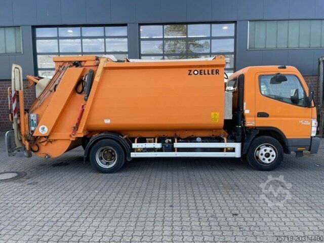 Камион за ѓубре Mitsubishi Kanter 4x2 FE85 7c18 Zöller 7,49
